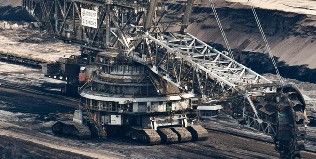 Banque centrale européenne : Arrêtez de financer la crise climatique !